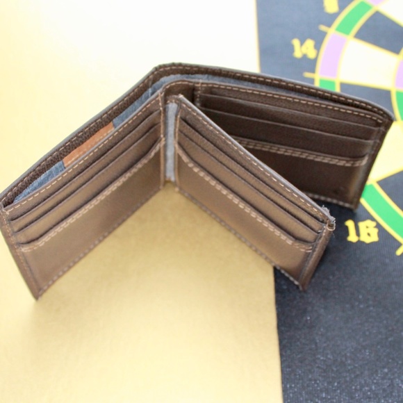 denizen levis wallet